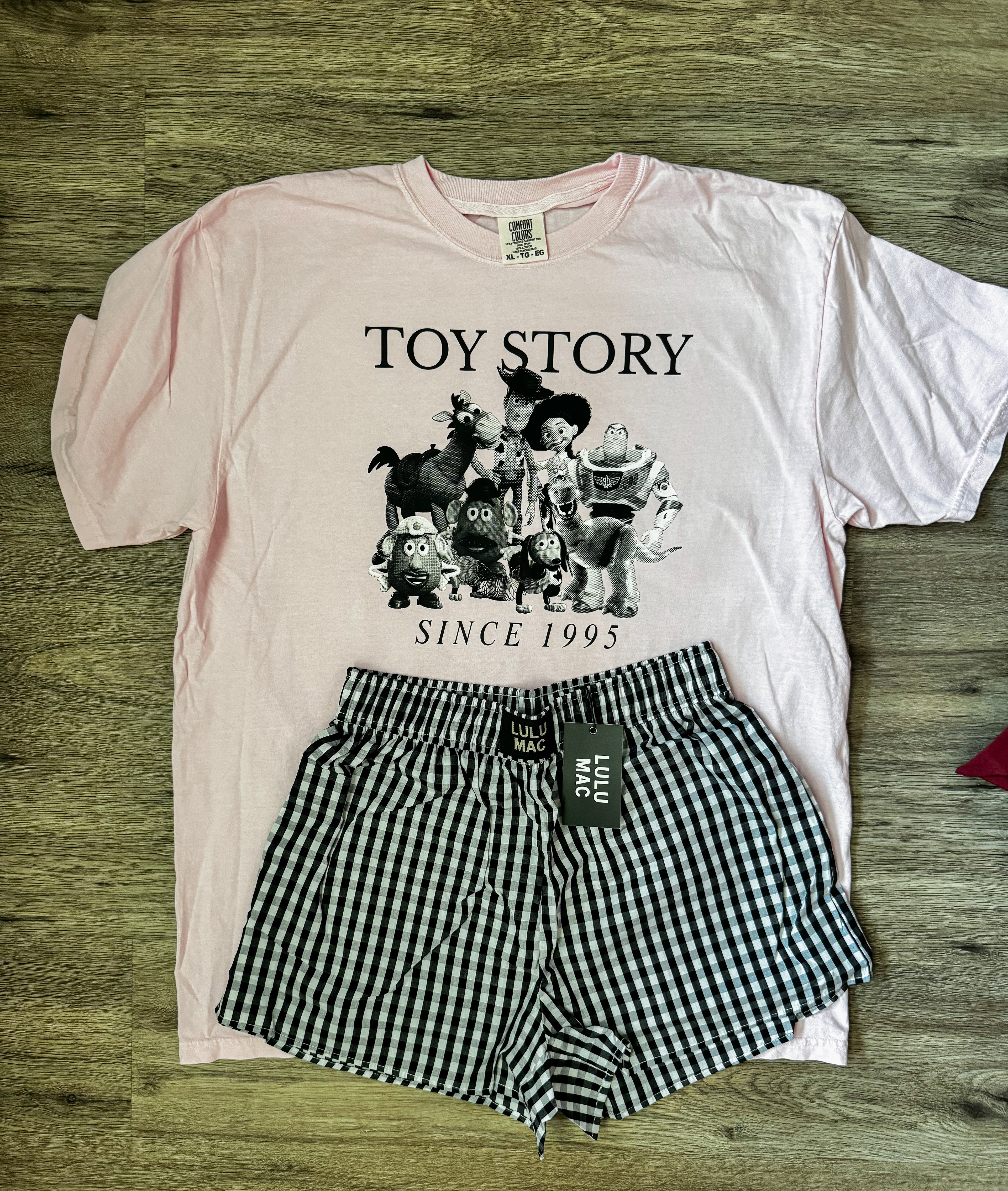 Story light pink IN STOCK T SHIRT